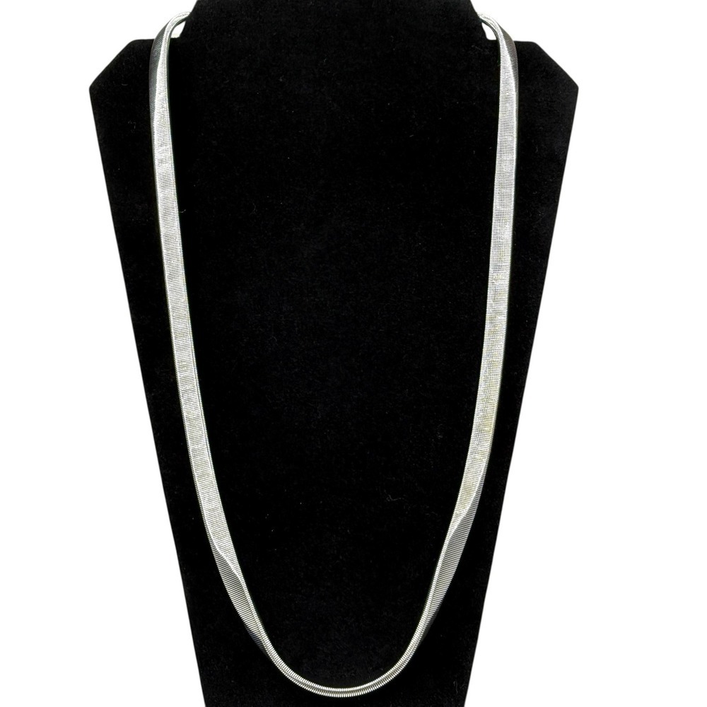 Vince Camuto Silver Tone Flat Snake Chain Necklace Bar Closure Modern Designer